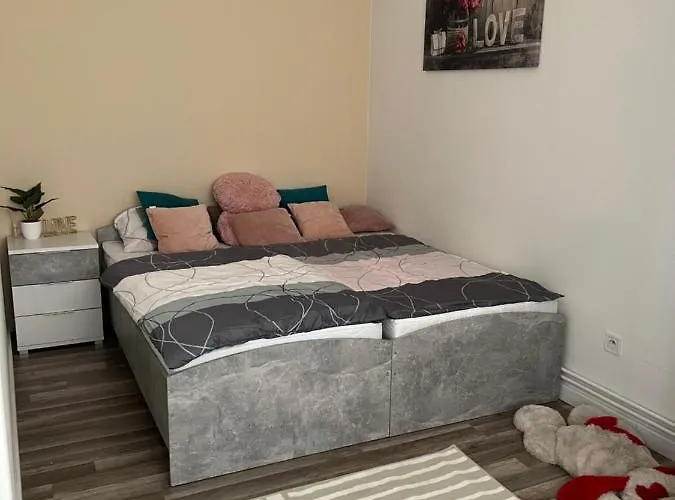 Lovely Flat In The City Center Self-Check